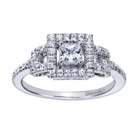 Vintage Motif Princess Cut Diamond Engagement Ring with Halo