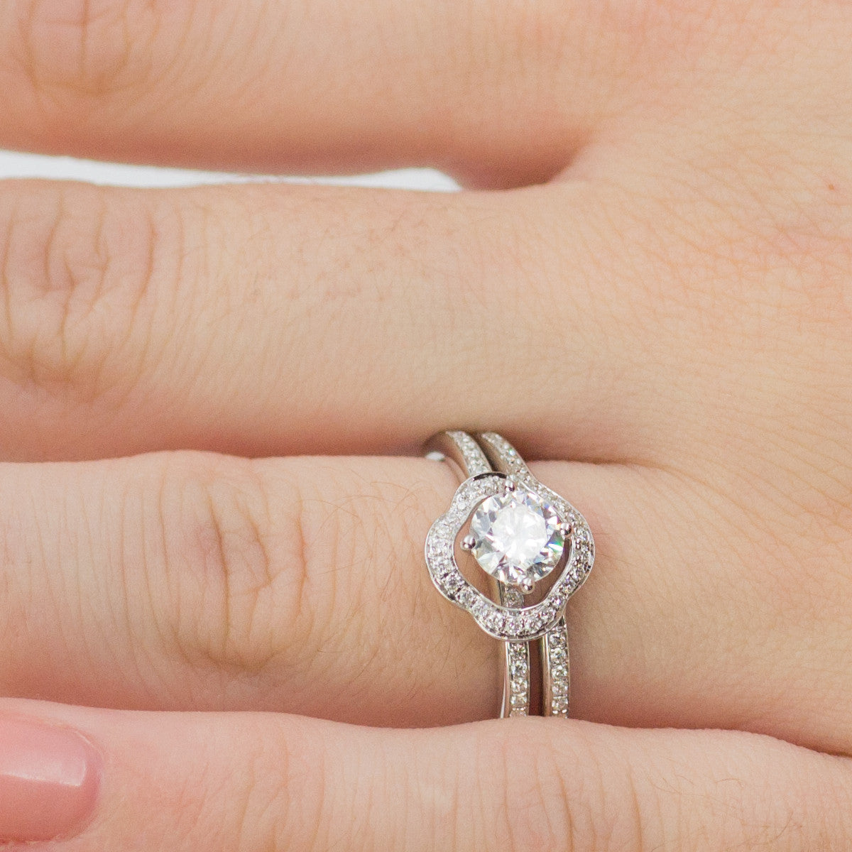 Simon G Engagement Mount with Wedding Band