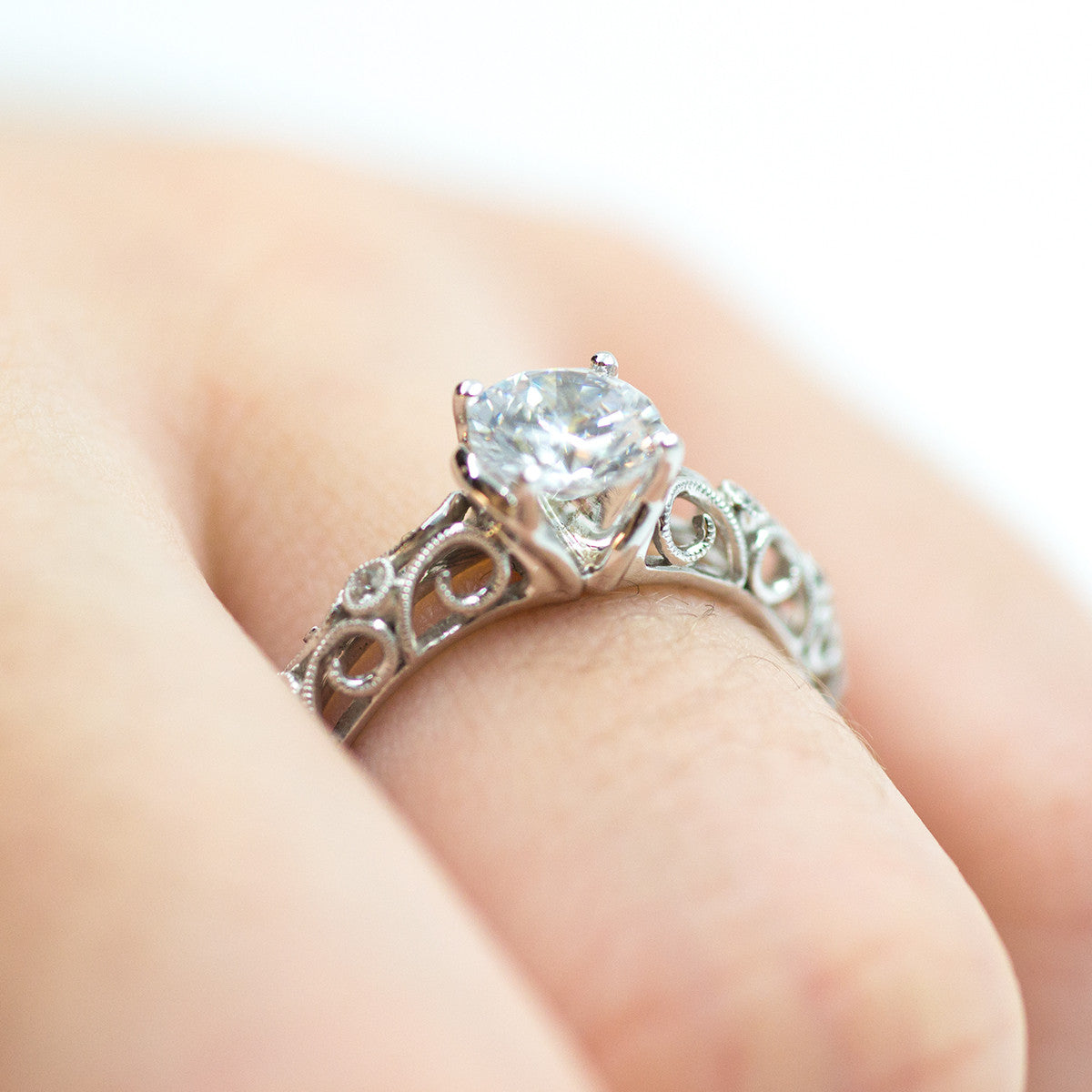 Ladies FIligree White Gold Engagement Mounting by Simon G