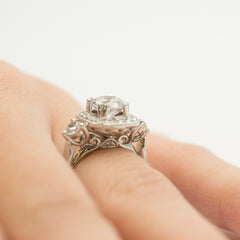 Amavida PlatinumGounting with Side Diamonds