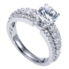 Triple Pave Solitaire Design Diamond Engagement Mounting