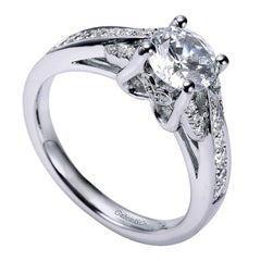 Tapered Pave Design Diamond Engagement Mounting