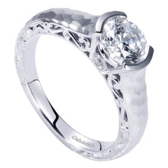 Hammered Finish Contemporary Solitaire Diamond Engagement Mounting