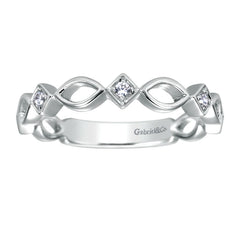 Gabriel and Co Scalloped White Gold Diamond Band