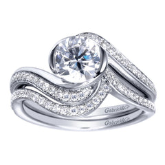 Ladies' Twisted 14k White Gold Diamond Engagement Ring
