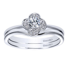 Ladies' Floral 14k White Gold Diamond Engagement Ring