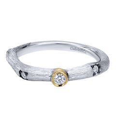 Gabriel and Co Two Tone Gold Diamond Band with Organic Florentine