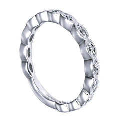 Vintage Inspired Scalloped White Gold Diamond Band